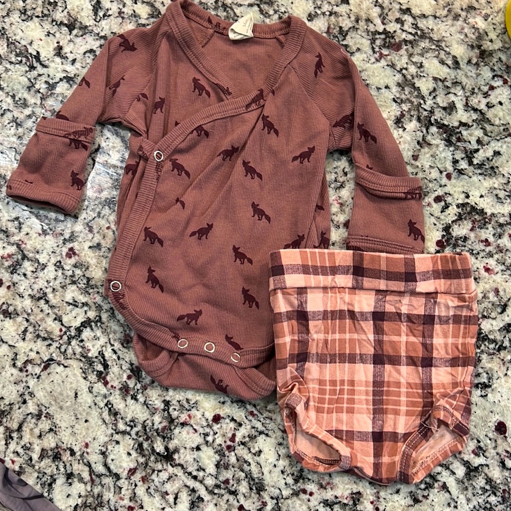 Kate Quinn Matching Set NWOT